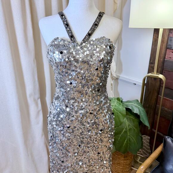 Scala Sexy Silver Beaded Sequin Cocktail Dress 4 Coquette Elegant Formal Luxury - Picture 6 of 14